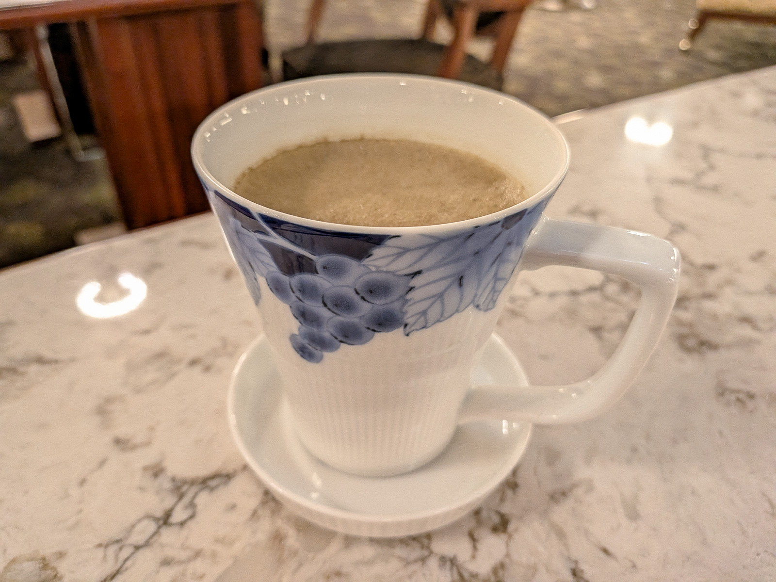 明治安田CAFE　ほうじ茶ラテ　香蘭社　カップ